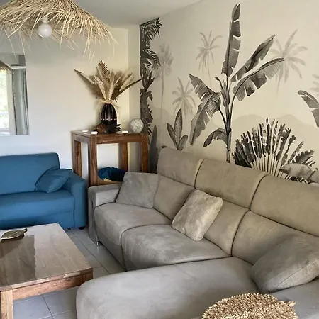 アパート Nice Apt With Loggia Close To The Beach *